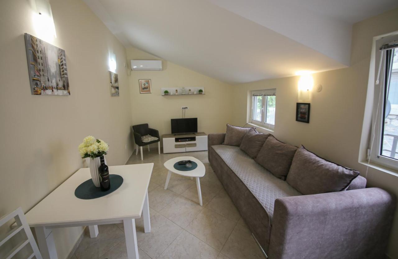 Goga Apartment Kotor Buitenkant foto